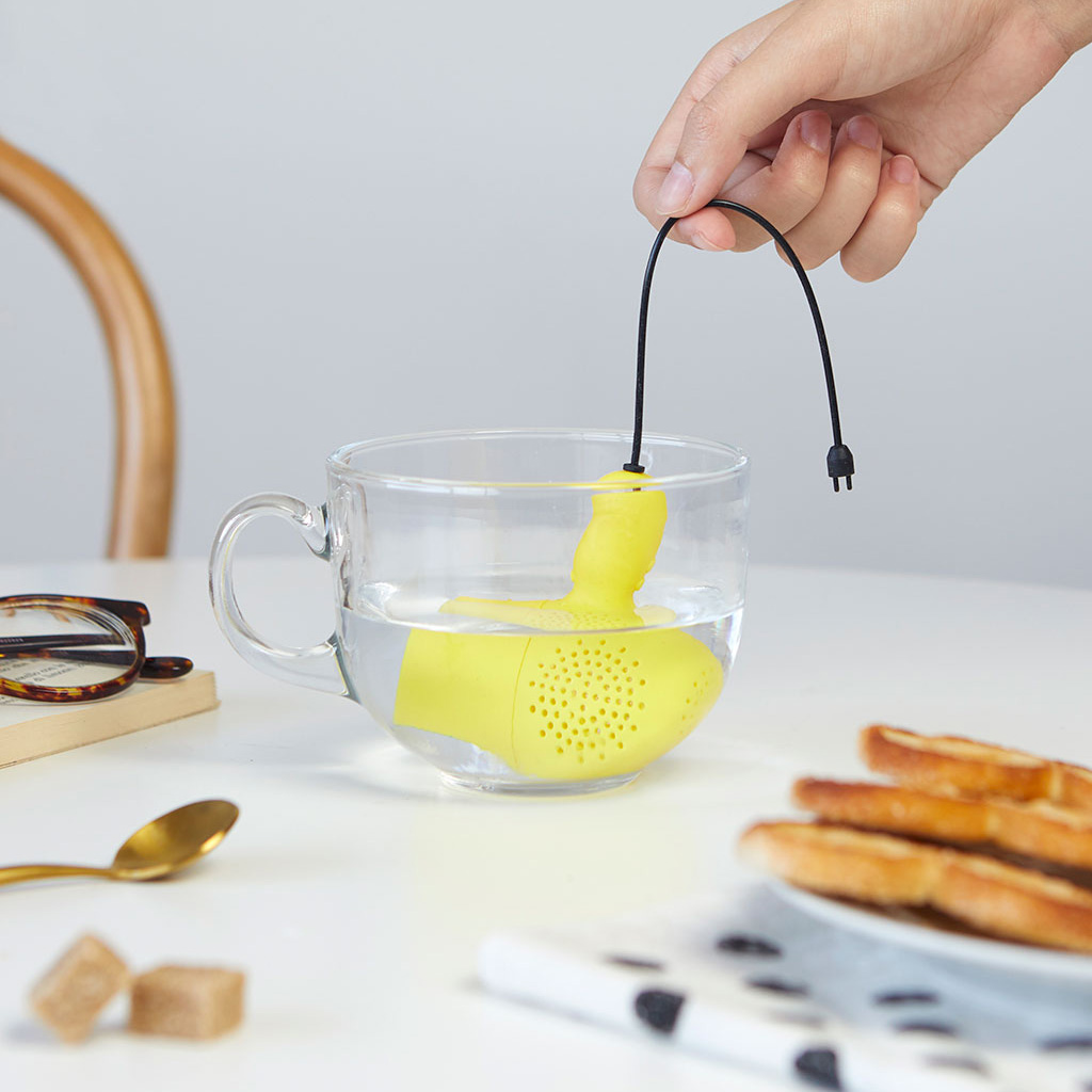 Tea infuser, ElectriciTEA, yellow,silicone