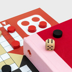 Spel i en Bok Ludo
