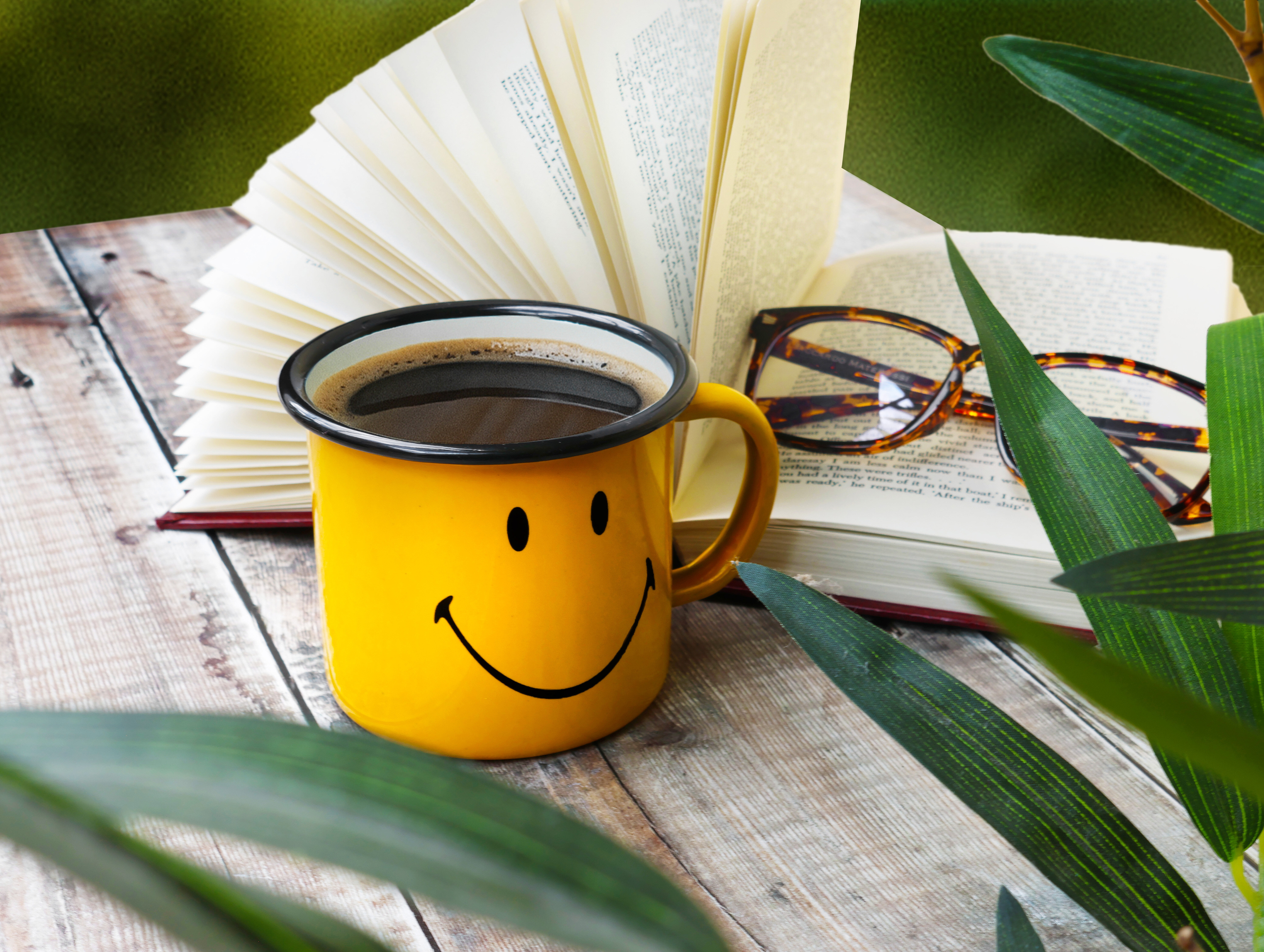 Smiley Enamel Mug