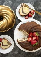 Nordic Ware Swirl Bundt® Pan