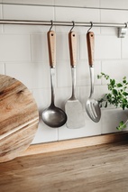 Heirol Stekspade Rostfri Stål och Bokträ