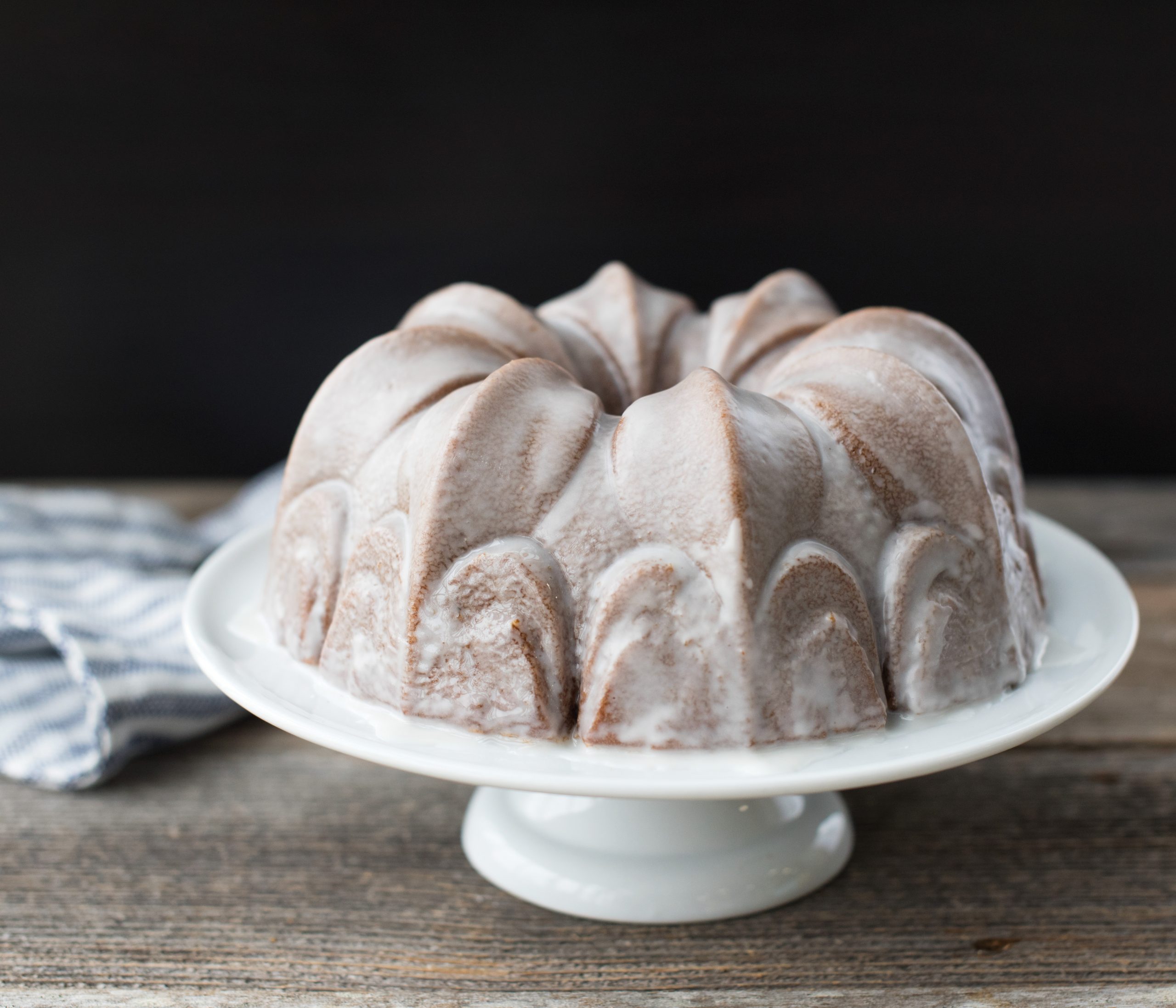 Nordic Ware Fleur De Lis Bundt® Pan