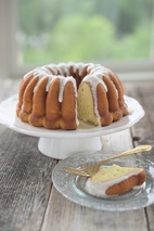 Nordic Ware Elegant Party Bundt® Pan
