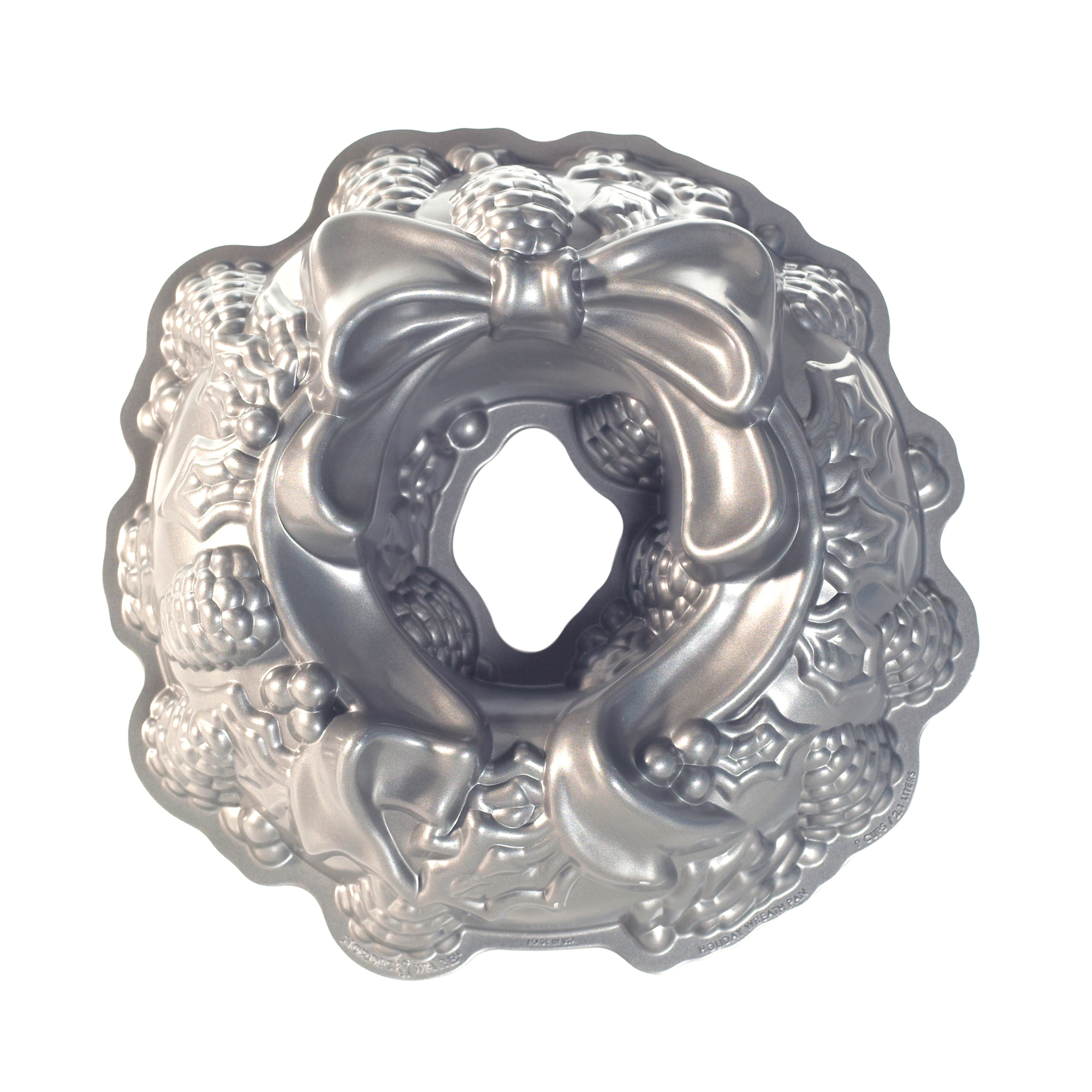 Nordic Ware Holiday Wreath Bundt® Pan