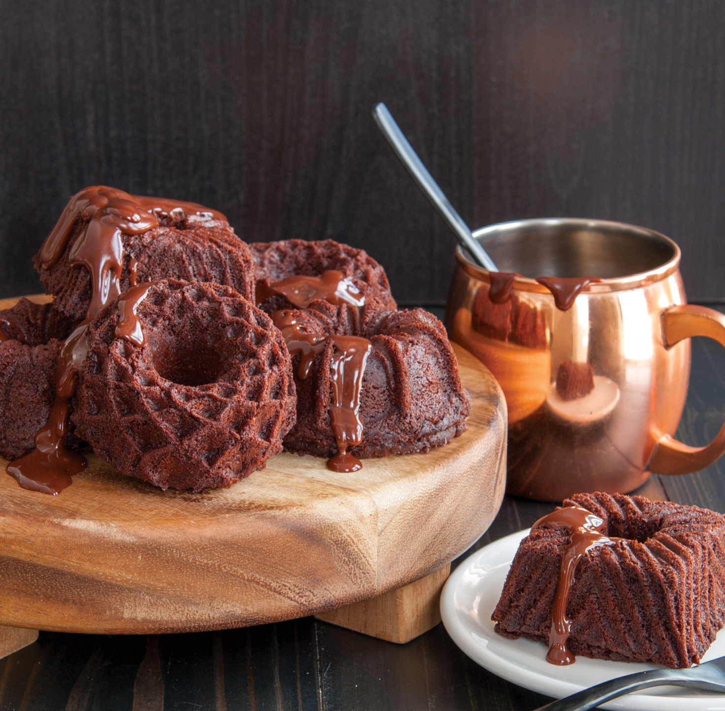 Nordic Ware Geo Bundtlette Pan