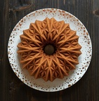Nordic Ware Cut Crystal Bundt® Pan