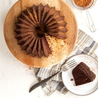 Nordic Ware Marquee Bundt® Pan *