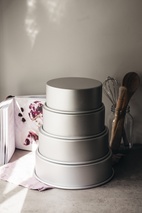 Heirol Rund Tårtform Anodiserad Aluminium 25 cm