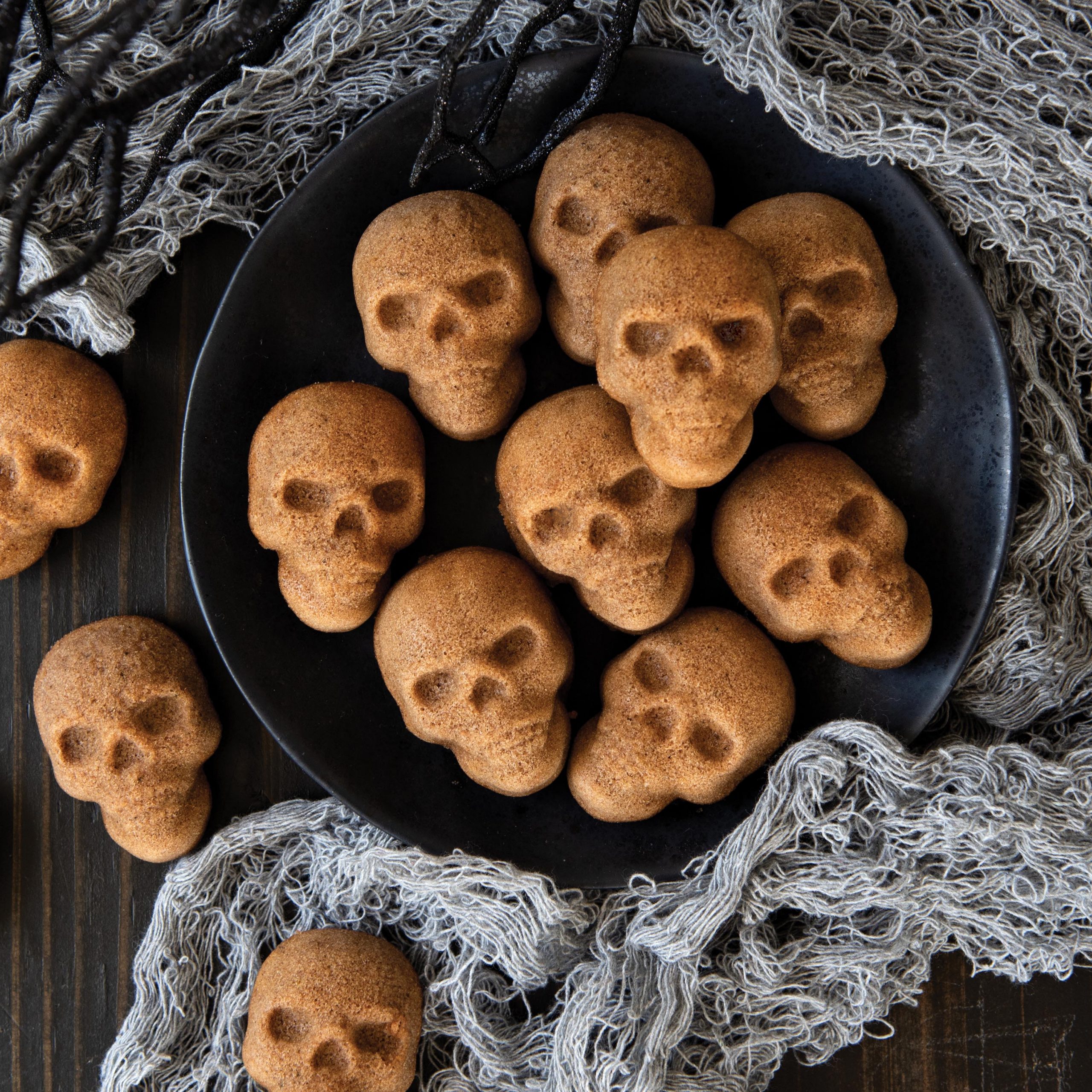 Nordic Ware Skull Bites Pan