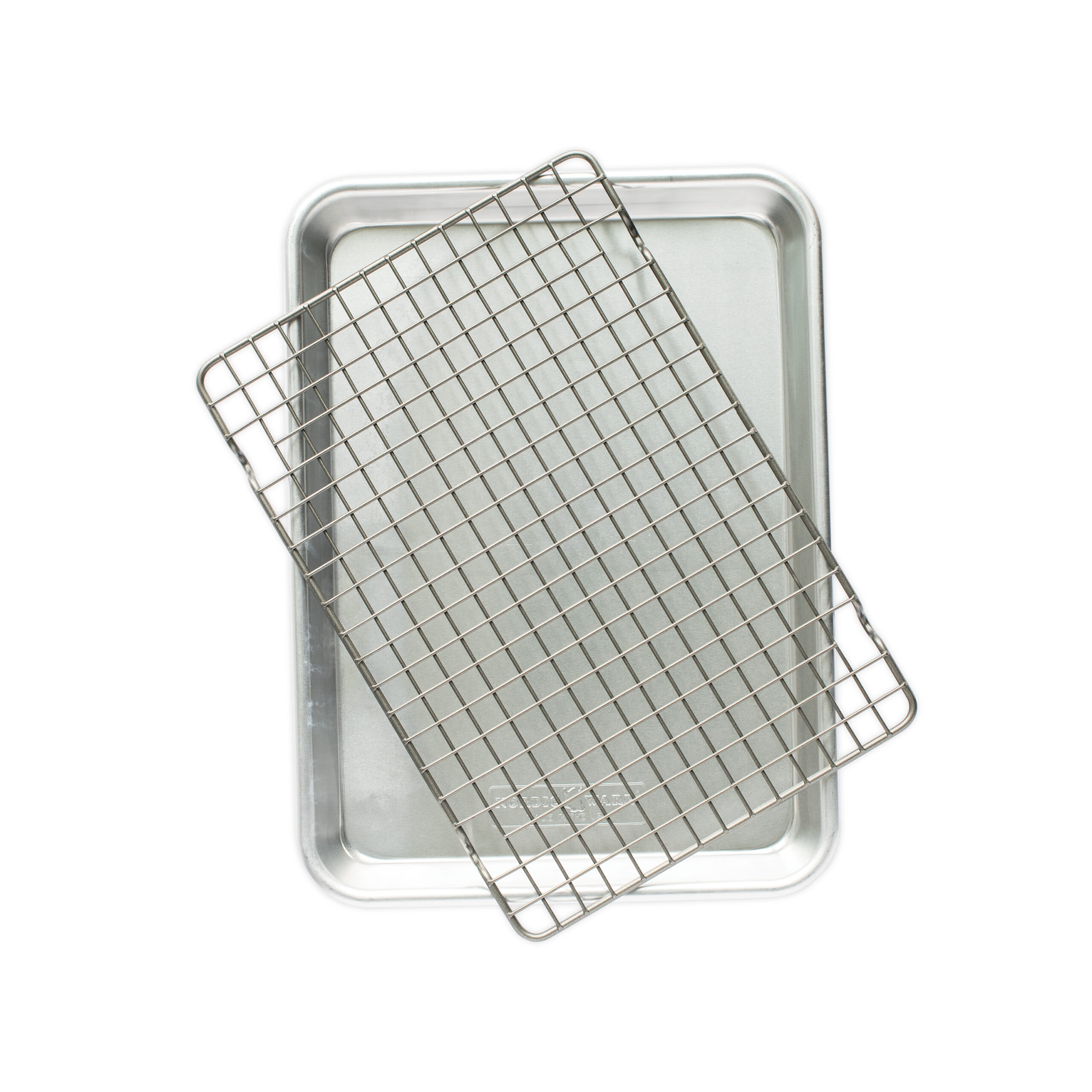 Nordic Ware Nordic Ware Naturals Quarter Sheet with rack