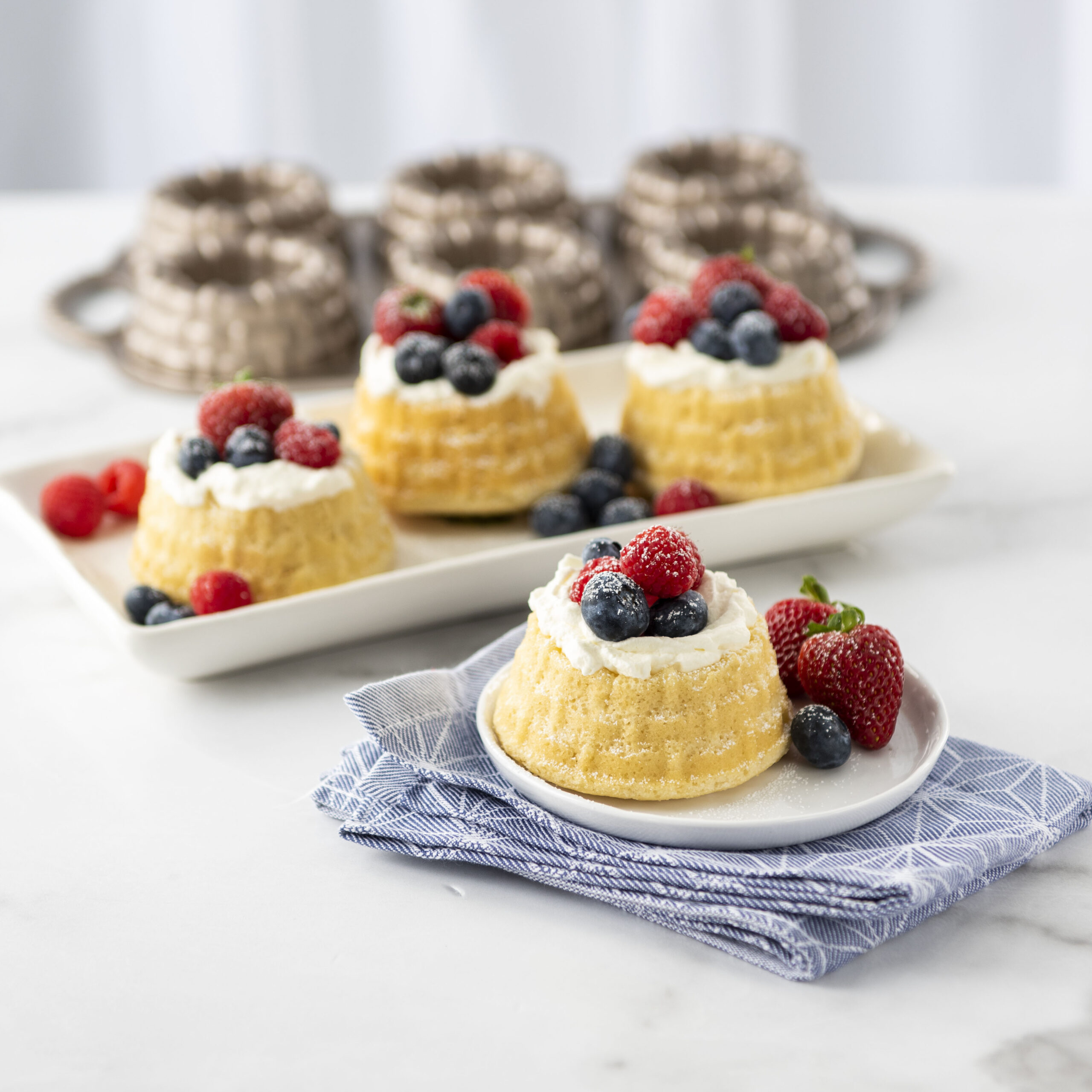 Nordic Ware Shortcake Baskets Pan*