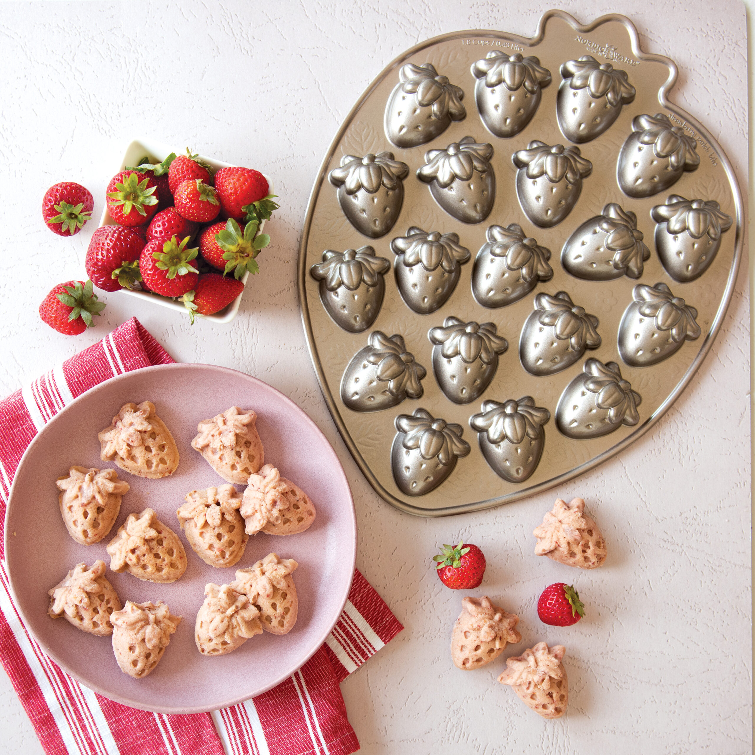 Nordic Ware Strawberry Bites *