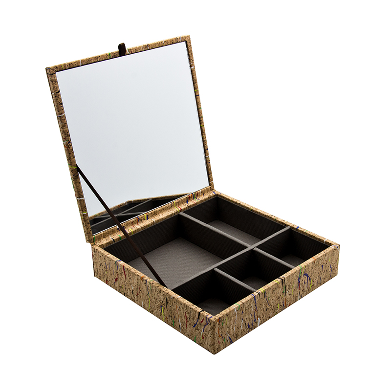 Box with Mirror Cork'd