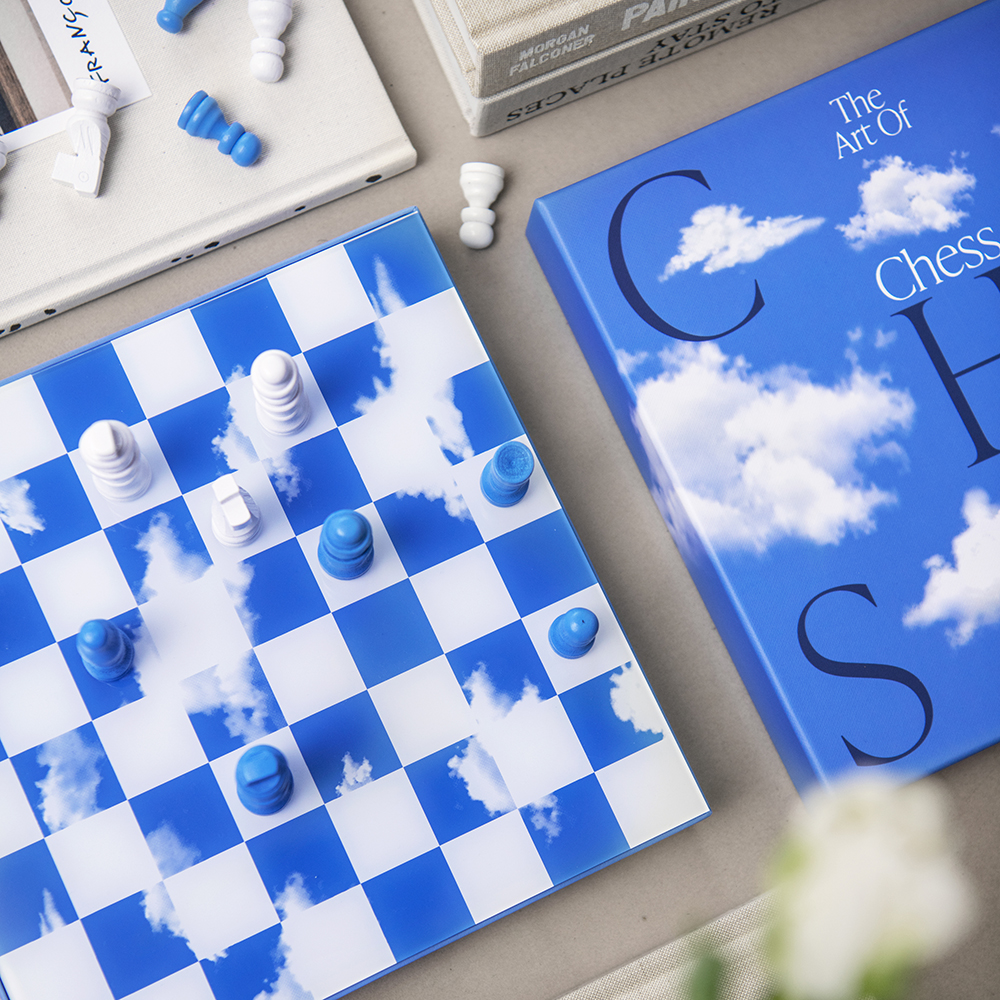 Schack The Art of Chess, Clouds